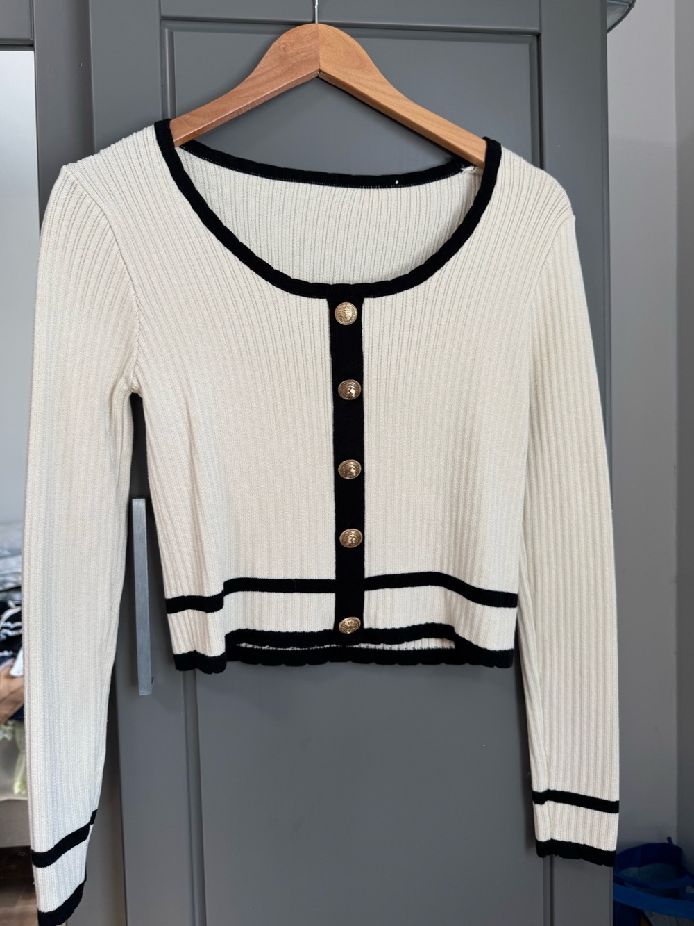 Commense Cream Ribbed Crop Cardigan with Black Trim and Gold Buttons